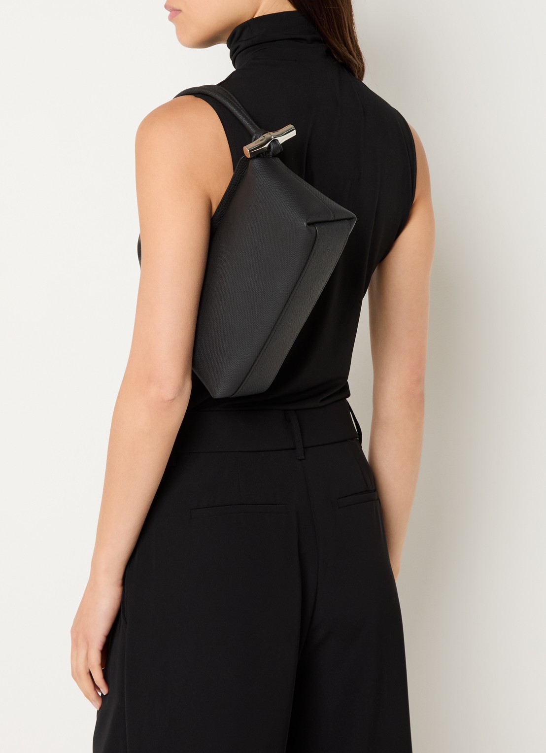 Longchamp Le Roseau schoudertas M van leer  - voorkant 2 zwart