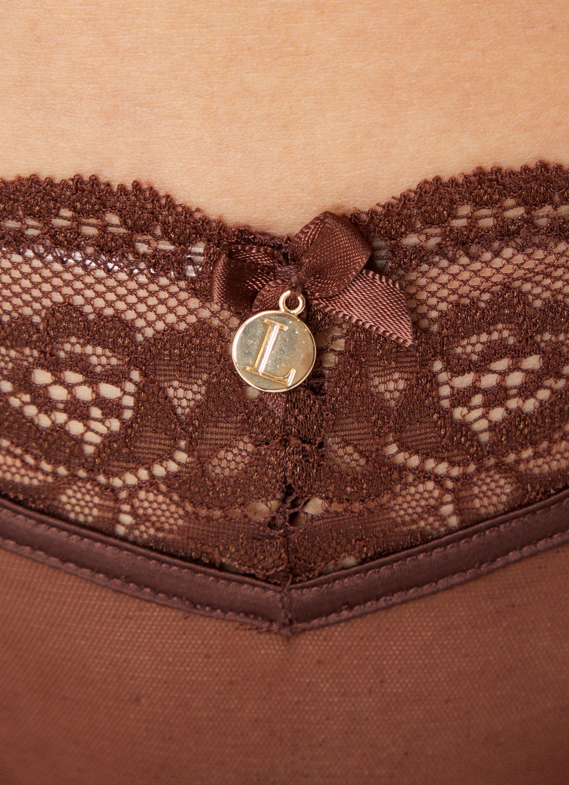 Lounge Brianna string van mesh - detail 5 bruin