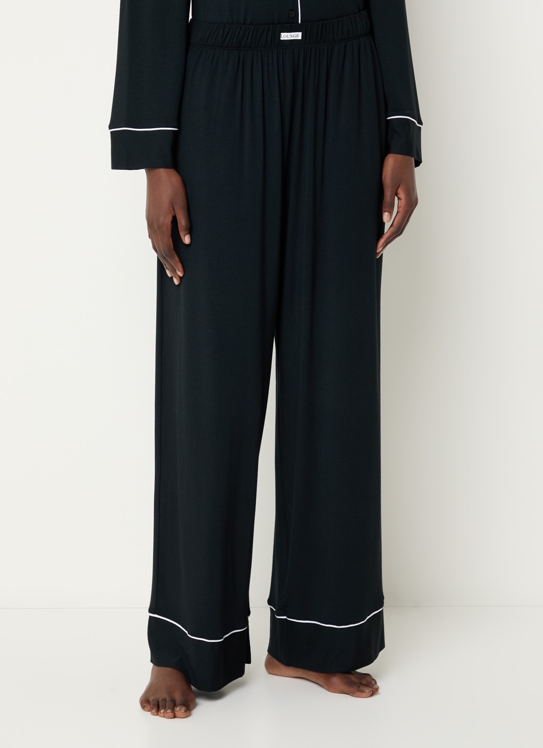 Lounge Pyjamabroek met logo - detail zwart