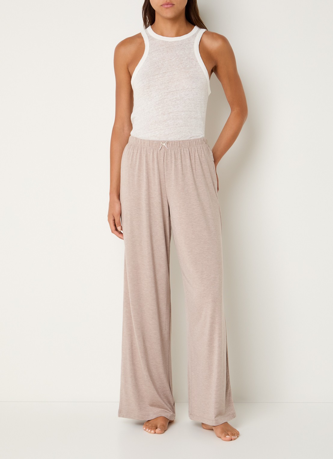 Lounge Pyjamabroek met strikdetail - voorkant 3 bruin