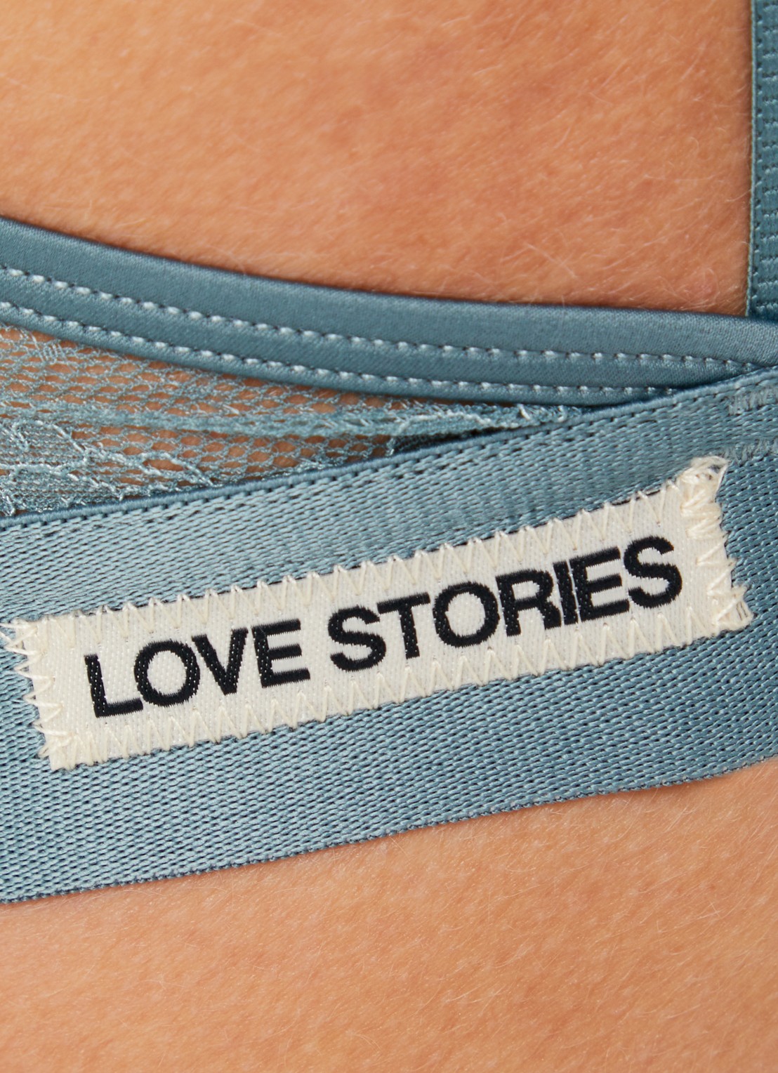 Love Stories Love Lace voorgevormde plunge bh met overlay van kant - detail 5 staalblauw