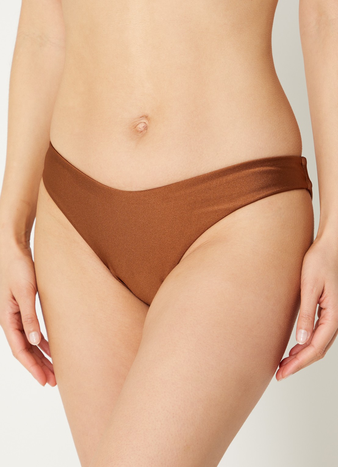 Luli Fama Moderate high waisted bikinislip - voorkant 4 bruin