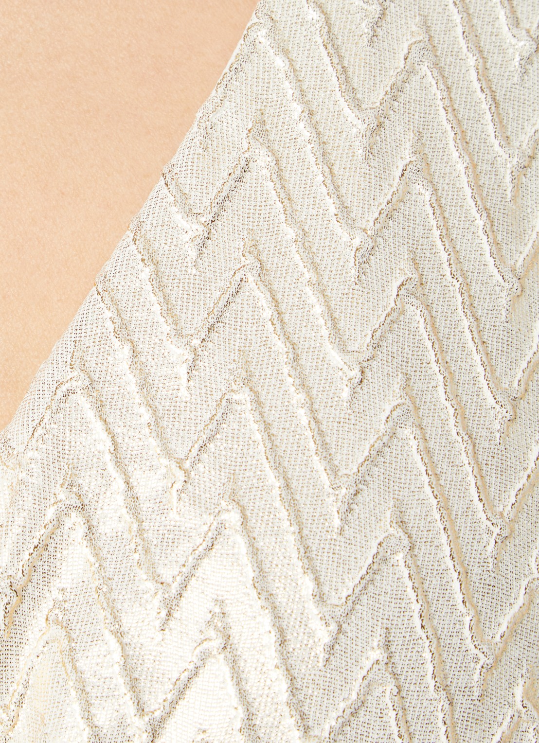 Luli Fama Triangel bikinitop met panterprint - detail 3 goud