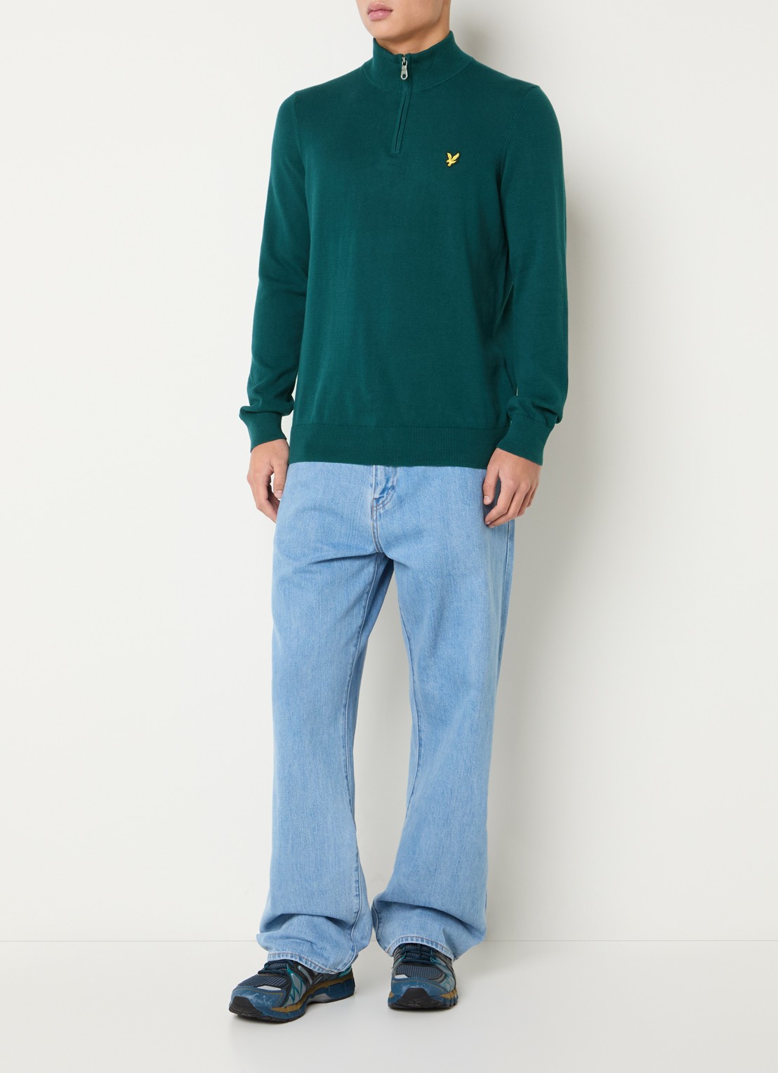 Lyle & Scott Fijngebreide pullover met halve rits - voorkant 2 zeegroen
