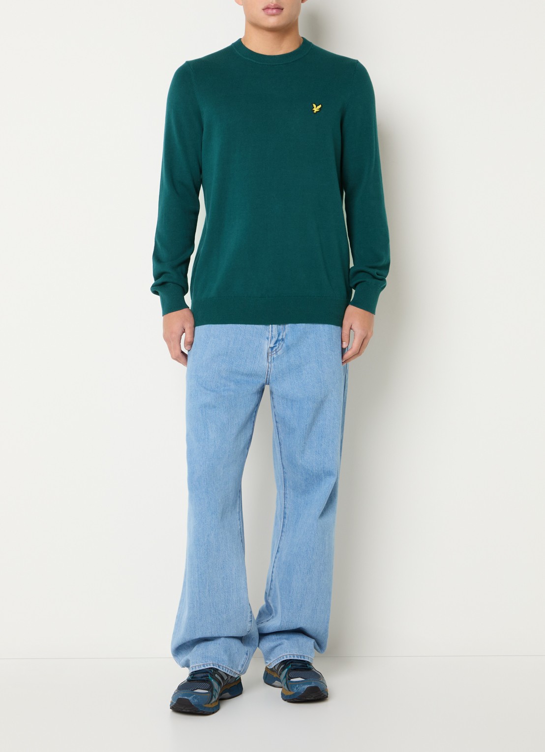 Lyle & Scott Fijngebreide pullover met logo - voorkant 2 groen