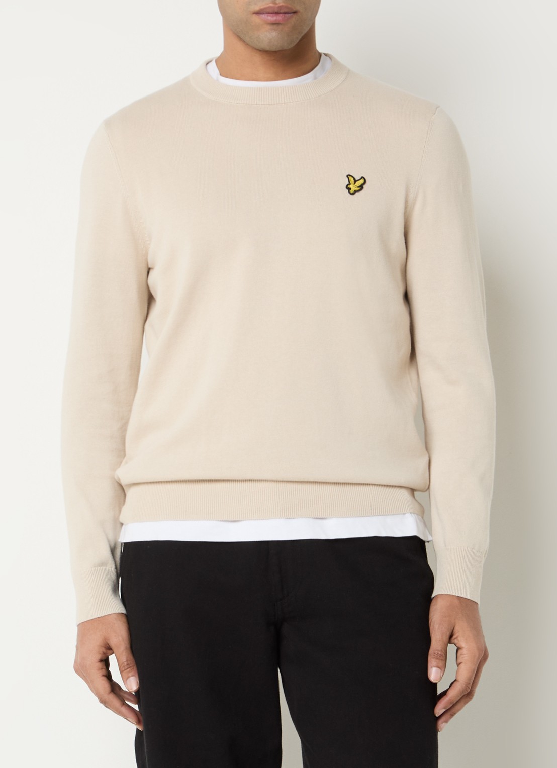Lyle & Scott Fijngebreide pullover met logo - detail beige