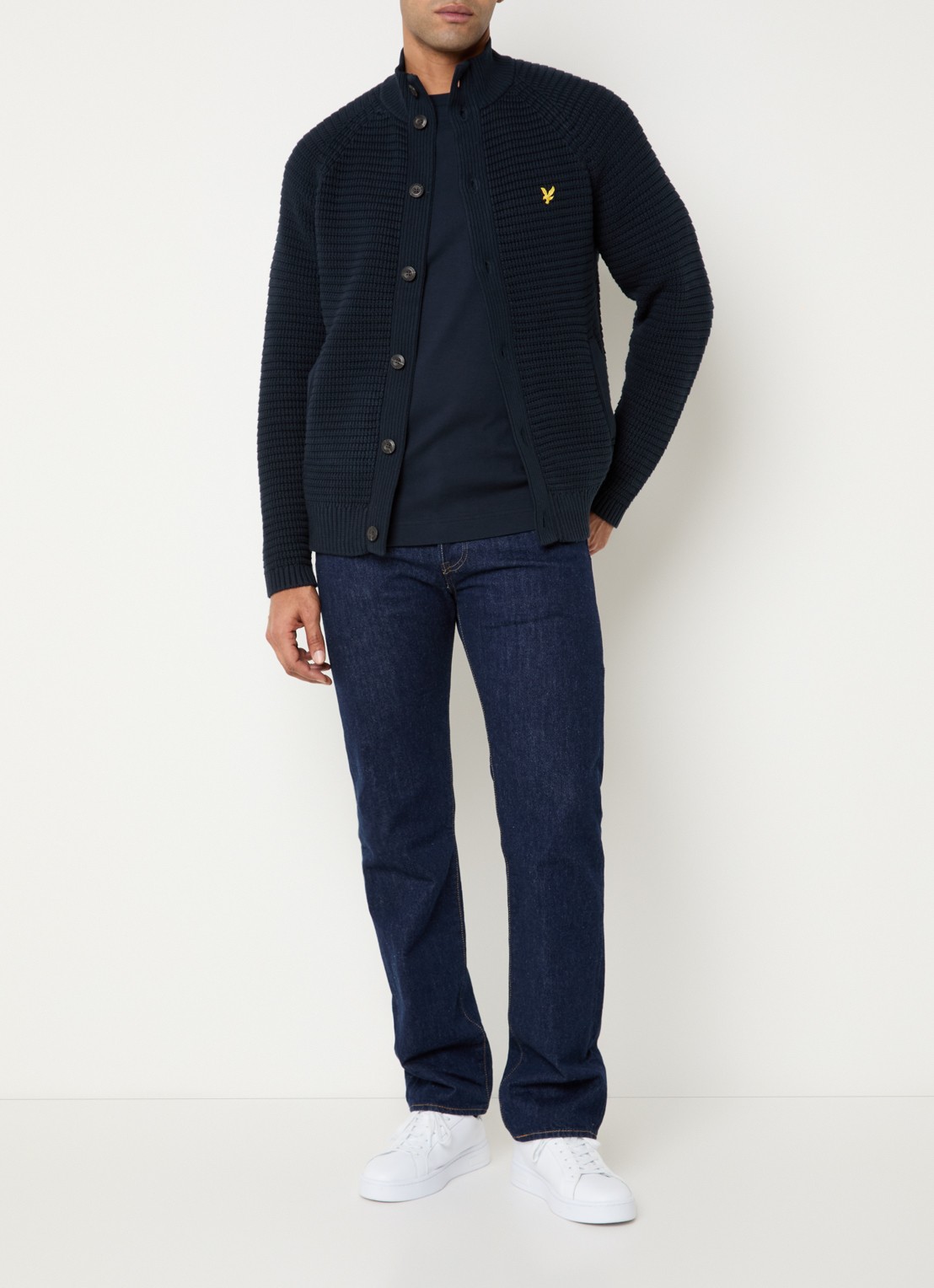 Lyle & Scott Grofgebreid vest met logoborduring - voorkant 2 donkerblauw