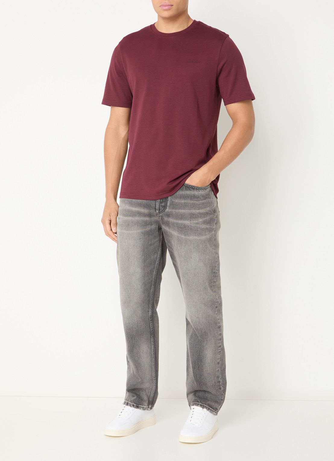 Lyle & Scott Interlock T-shirt met logo - voorkant 3 bordeauxrood