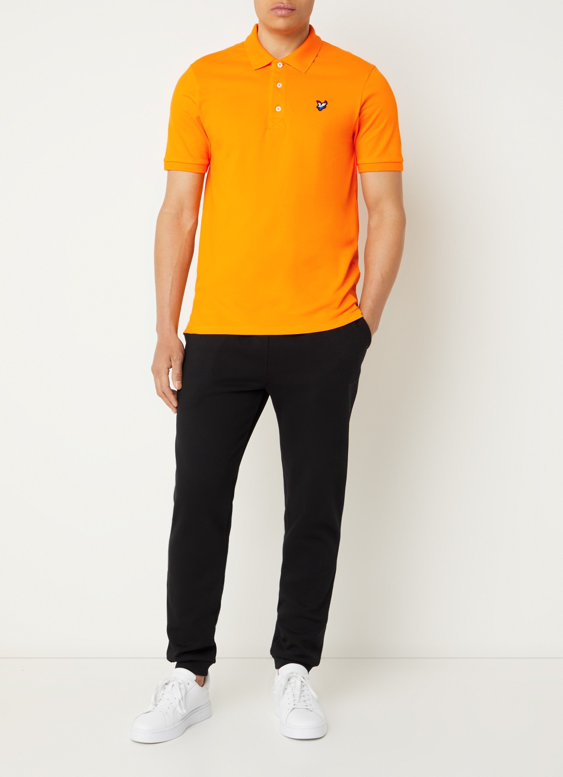 Lyle & Scott Regular fit polo met logo - voorkant 3 orange