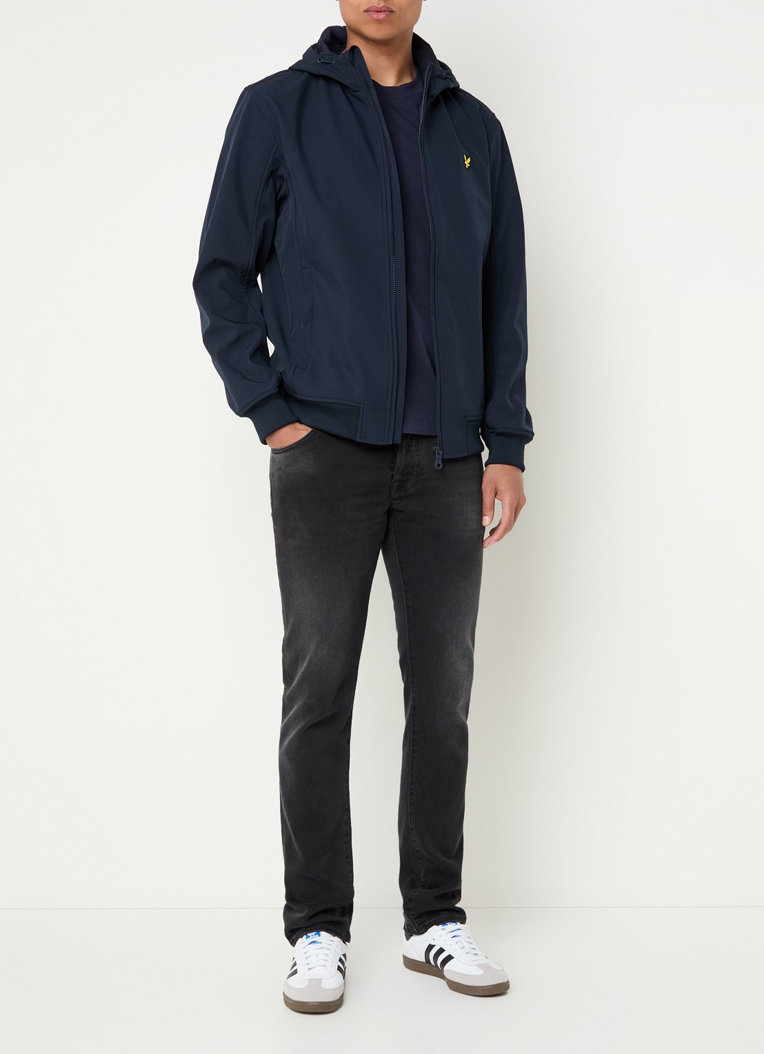 Lyle & Scott Softshell jack met capuchon en ritszakken - voorkant 3 donkerblauw