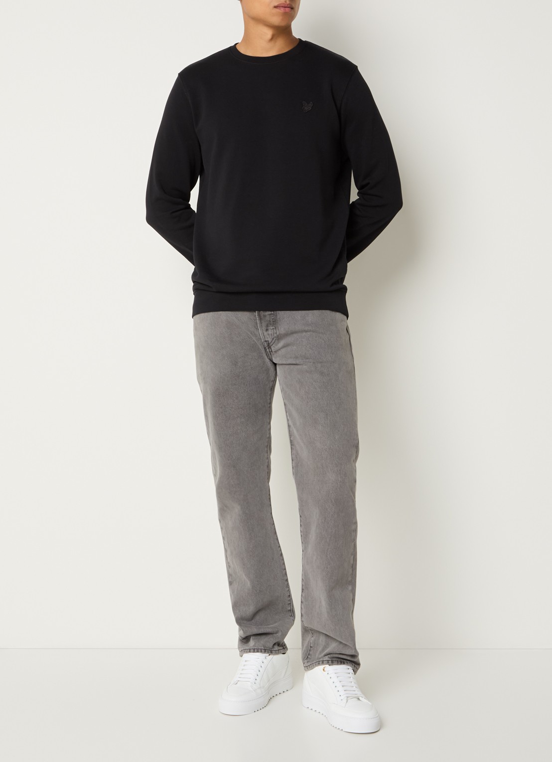 Lyle & Scott Sweater met logo - voorkant 2 zwart