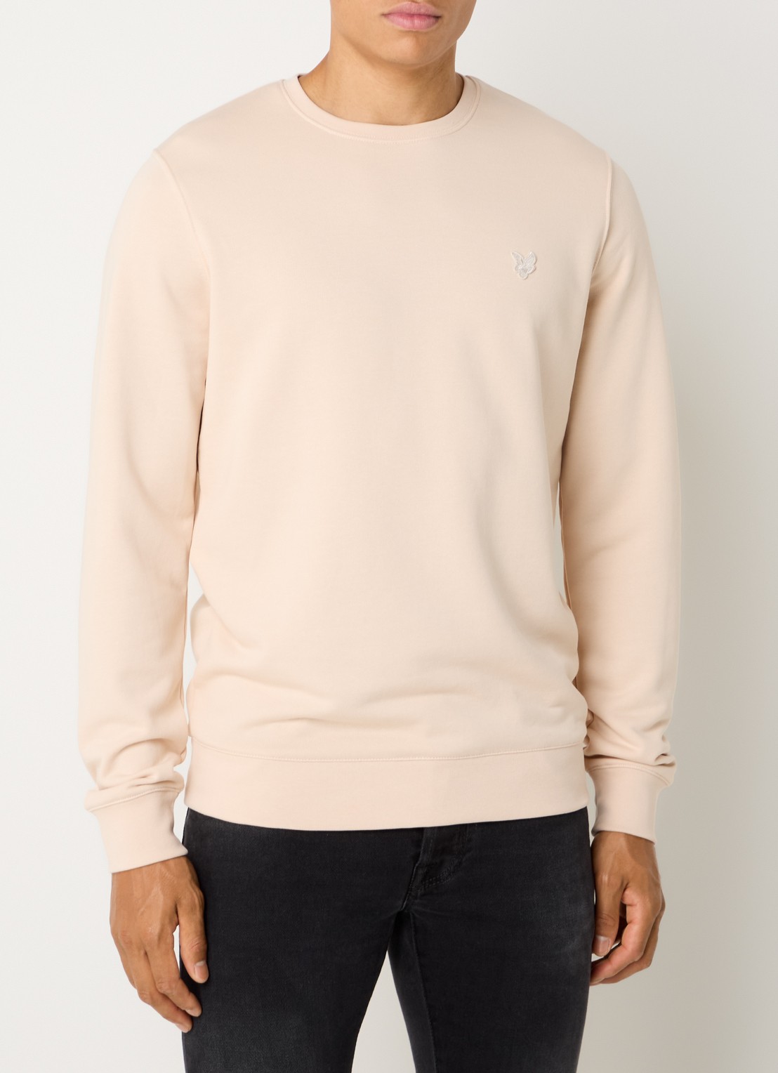 Lyle & Scott Sweater met logo - detail creme