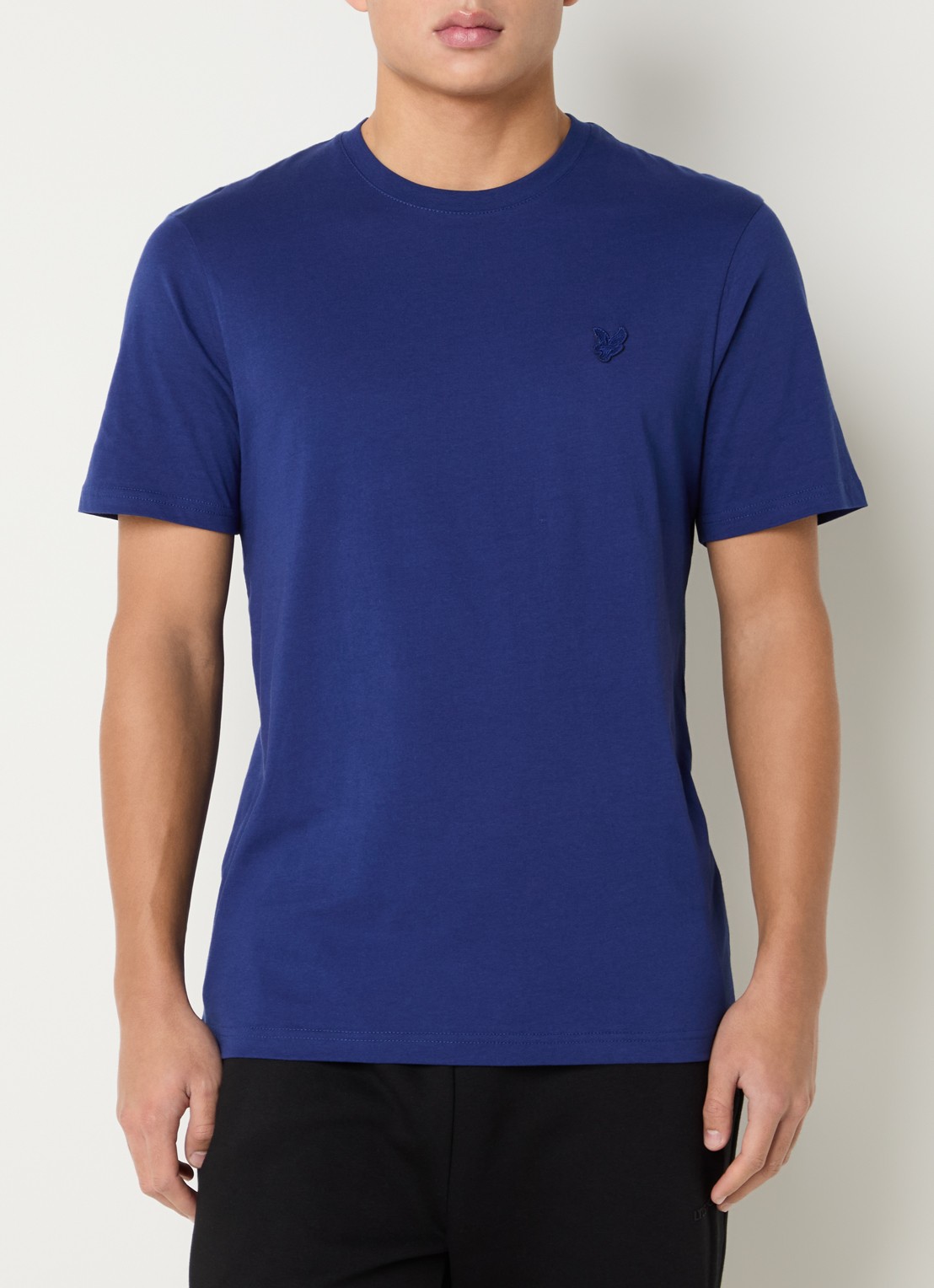 Lyle & Scott T-shirt met logo - detail 4 donkerblauw
