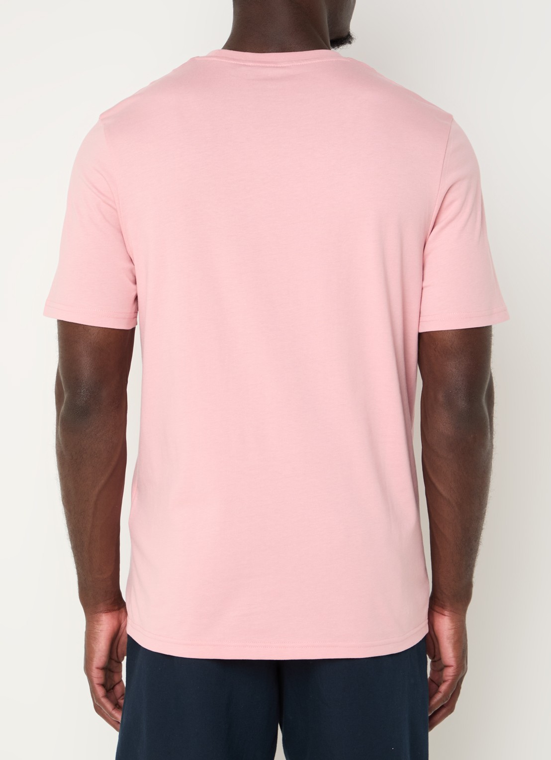 Lyle & Scott T-shirt met merkembleem - achterkant 2 zalmroze