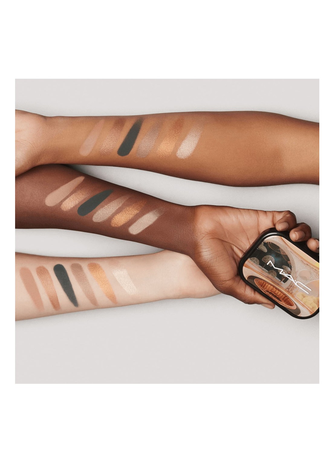M·A·C  Connect In Colour Eye Shadow Palette X6 - oogschaduw palette - detail 3 bronze influence