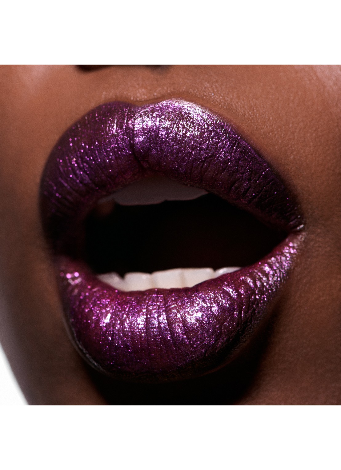 M·A·C Dazzlelips Crayon lippotlood - detail 5 lunar violet