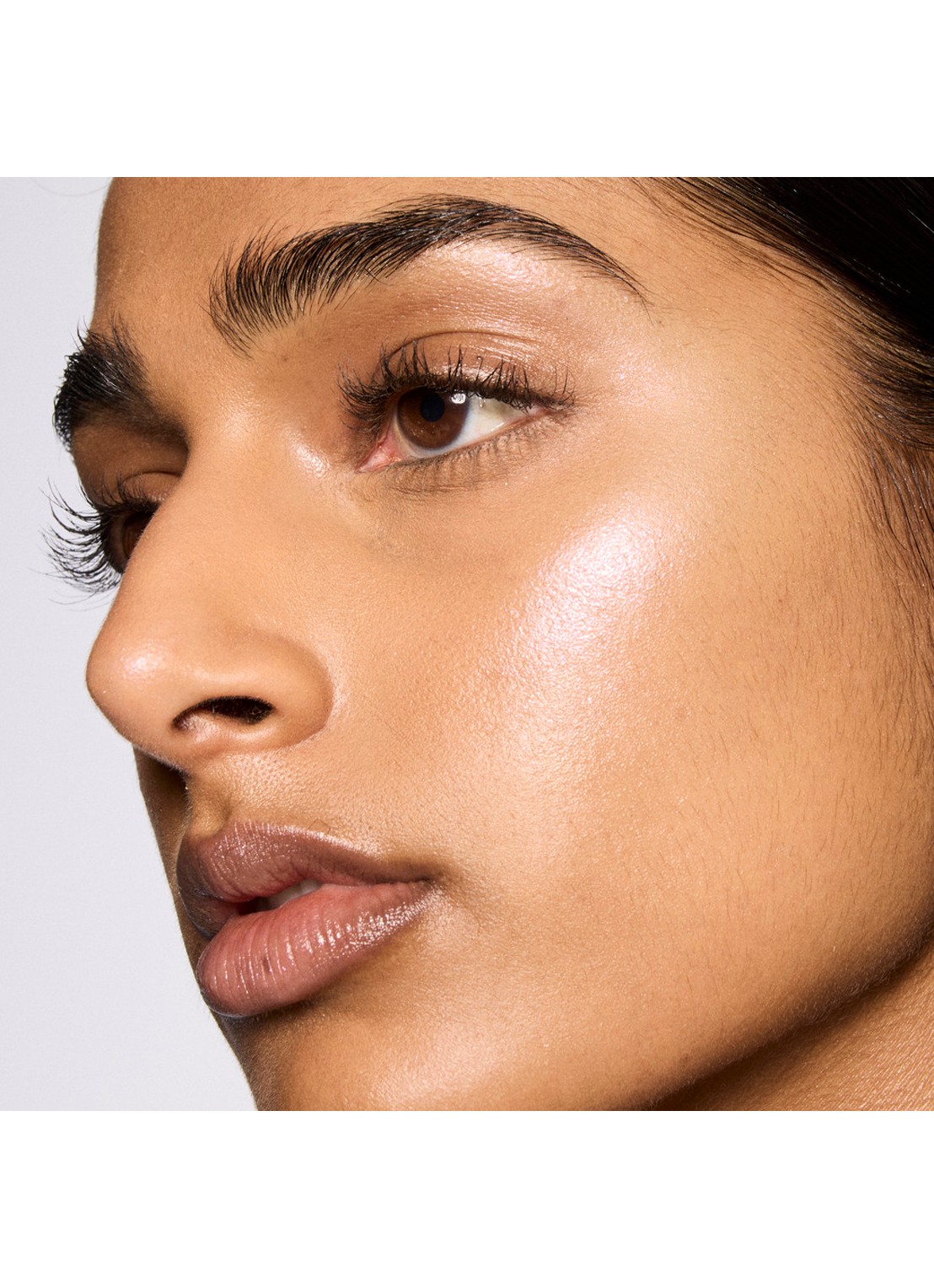 M·A·C Glow Play Bouncy Highlighter - highlighter - detail 5 sky kissed