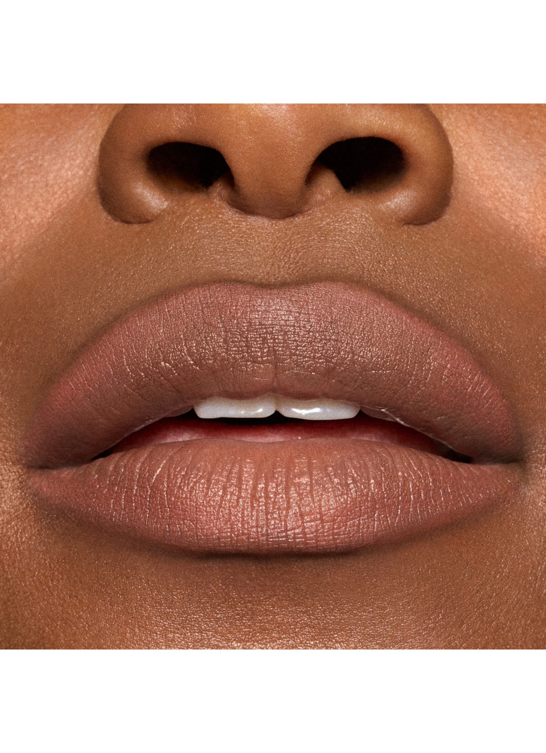 M·A·C Lashes to Lips Kit: Red - make-up set - detail 6 spiced tea