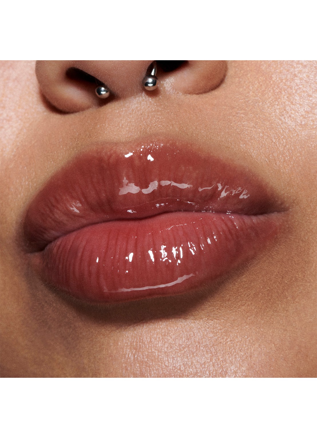 M·A·C Lipglass Air Mini Gloss - detail 7 aesthetic