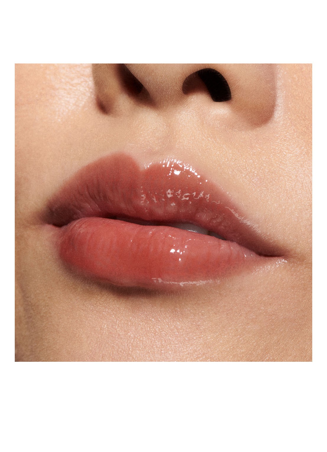 M·A·C Lipglass Air Non-Sticky Gloss - lipgloss  - detail 5 casual