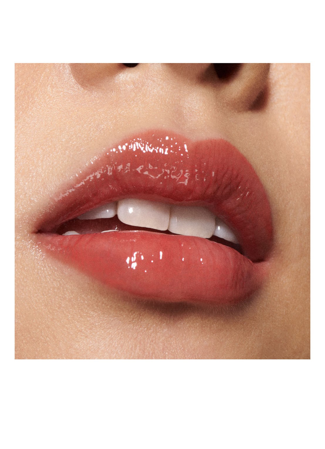 M·A·C Lipglass Air Non-Sticky Gloss - lipgloss  - detail 3 spritz