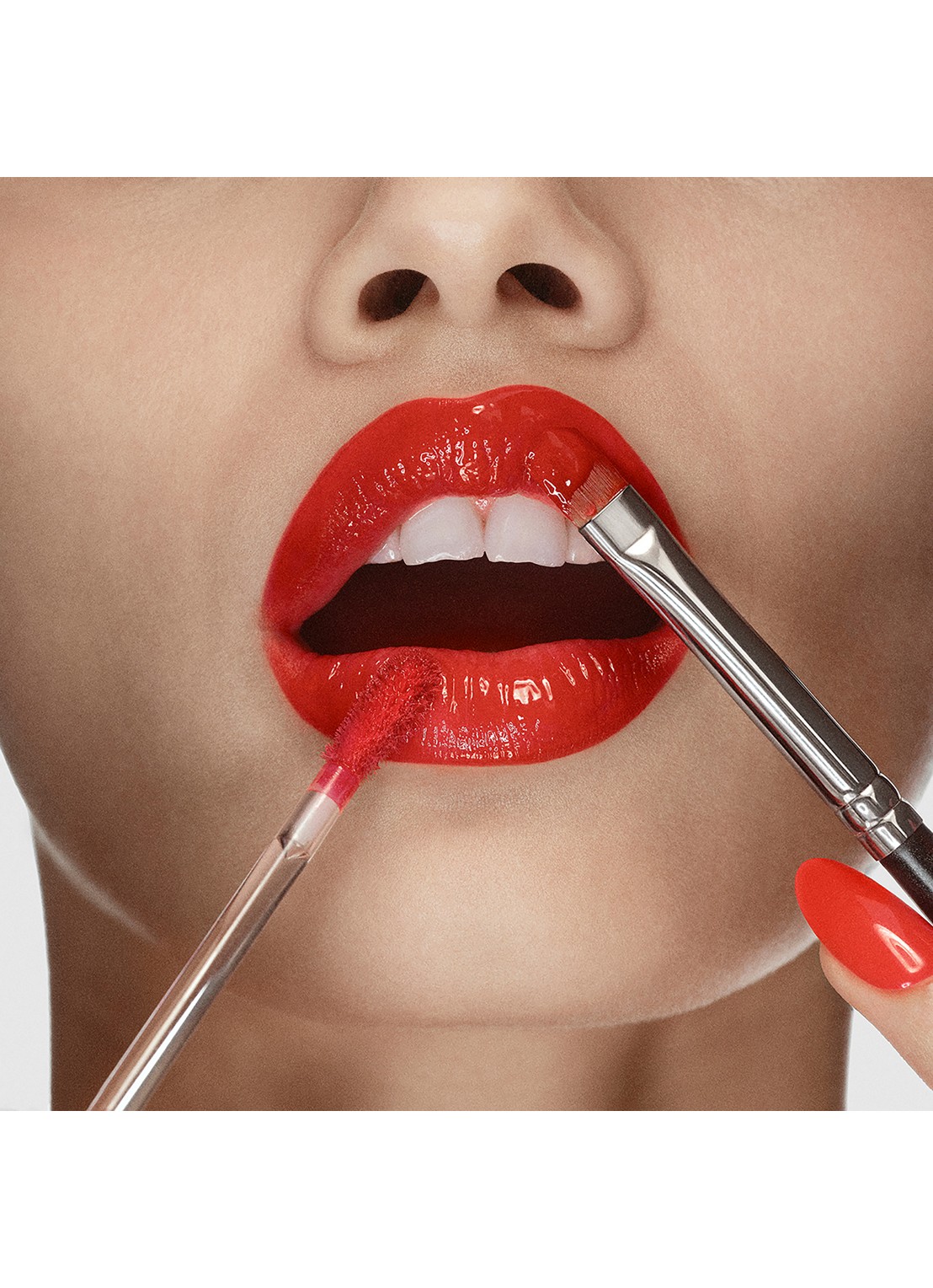 M·A·C Lipglass Cushion High-Pigment Lip Oil - detail 5 mauvement