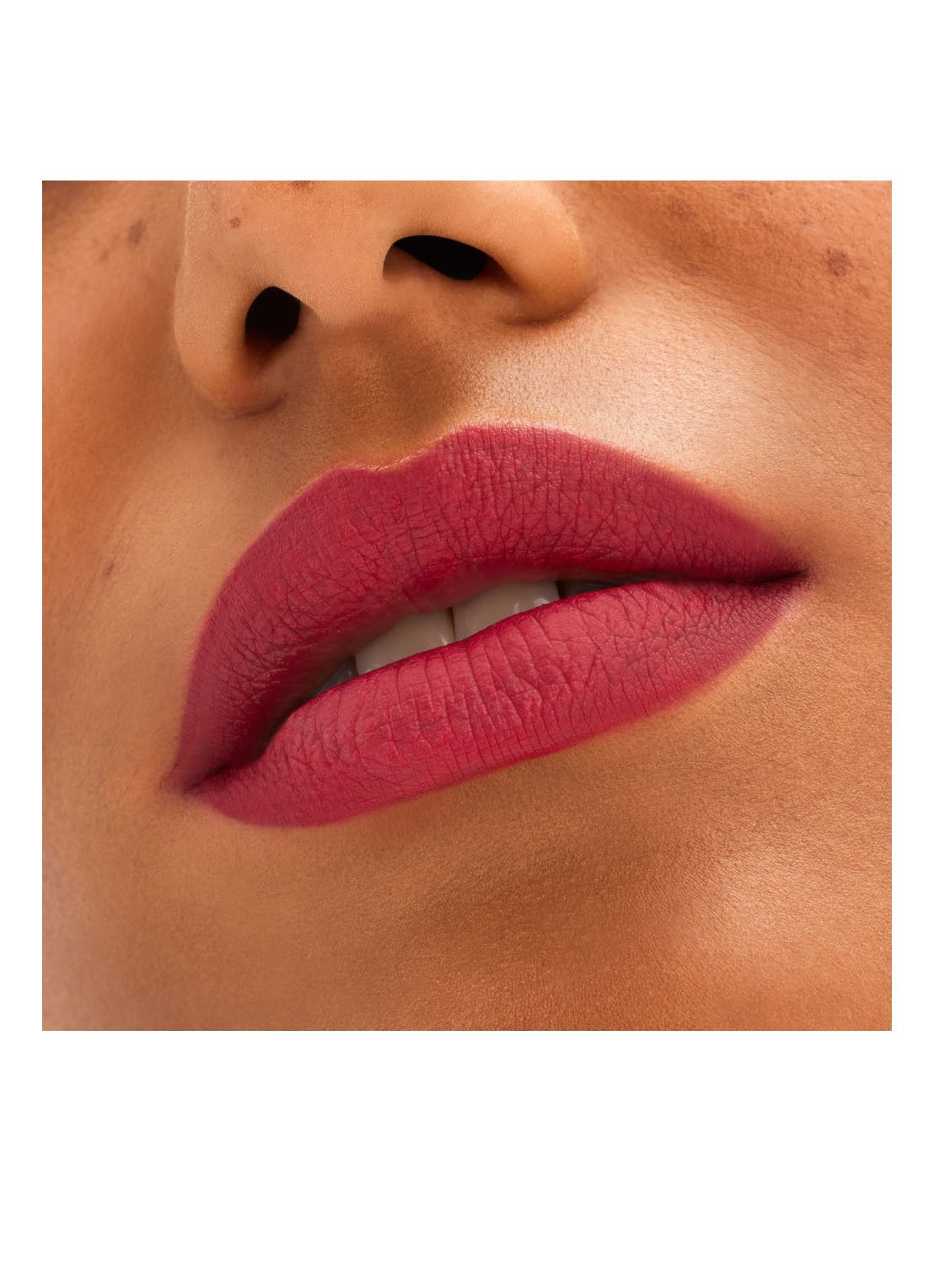 M·A·C Locked Kiss - lipstick  - detail 5 taboo