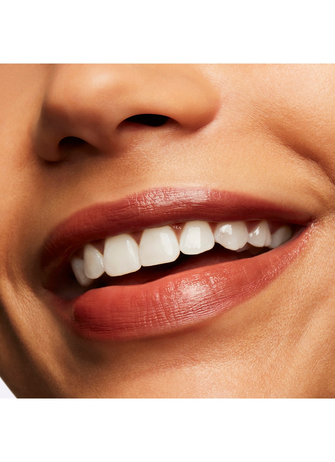 M·A·C Lustreglass Sheer-Shine Lipstick - lipstick - achterkant 8 like i was saying...