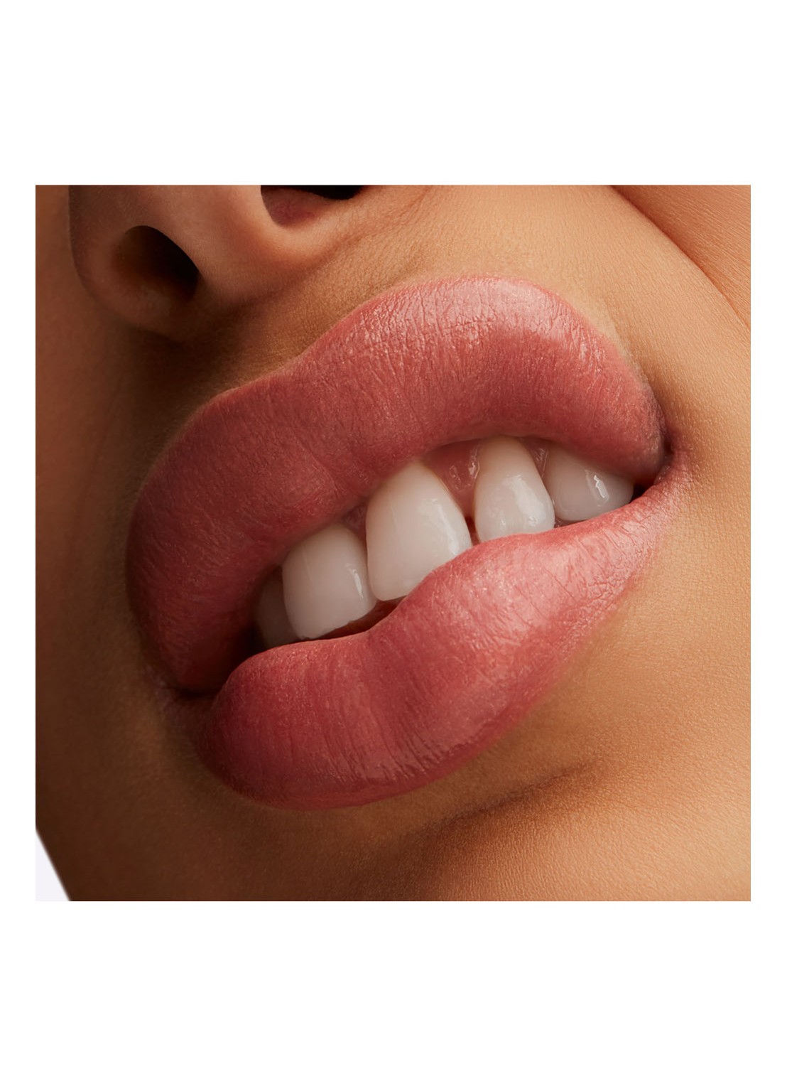 M·A·C Lustreglass Sheer-Shine Lipstick - detail 4 thanks, it’s m·a·c!