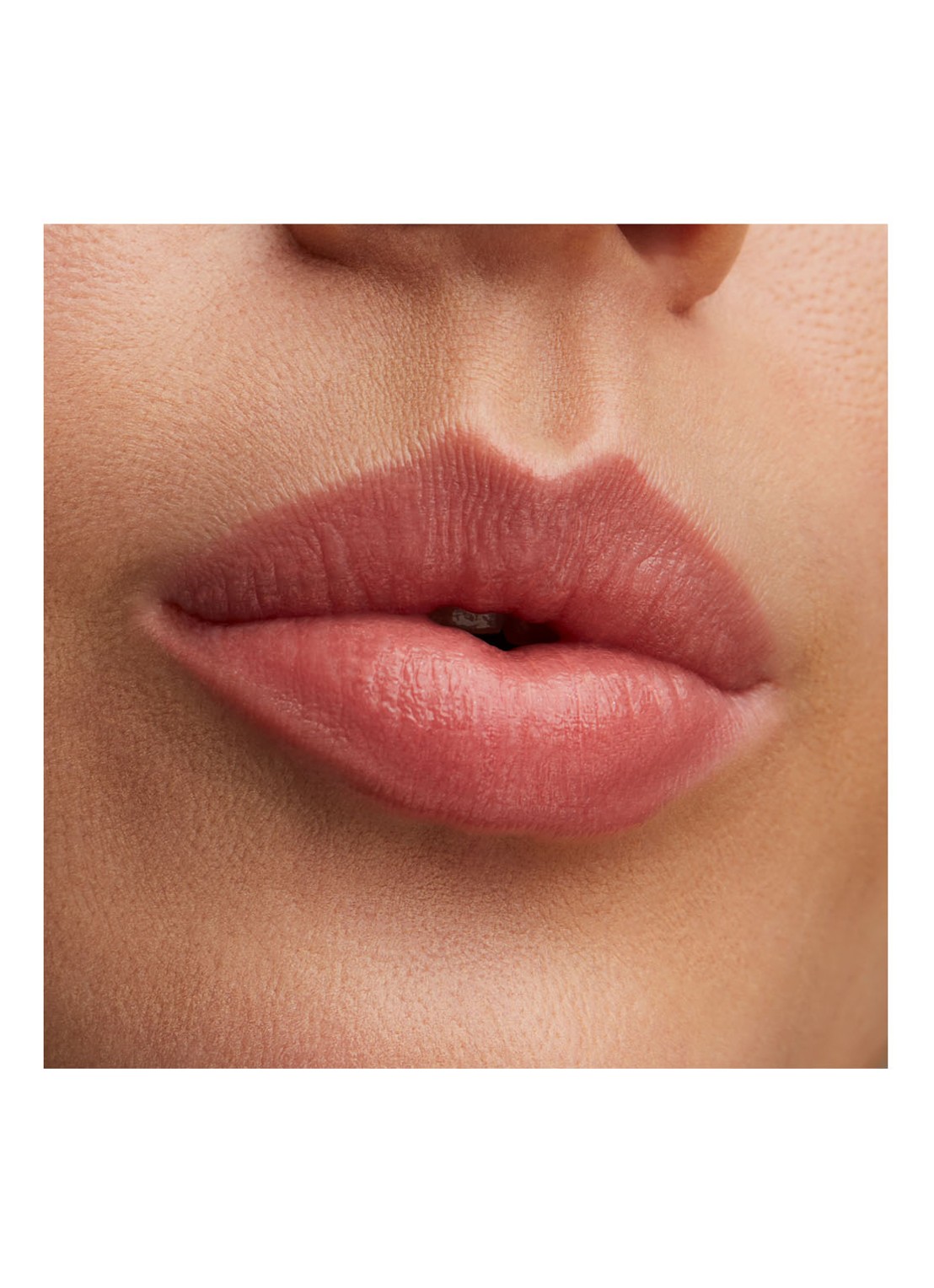 M·A·C Lustreglass Sheer-Shine Lipstick - detail 5 sellout
