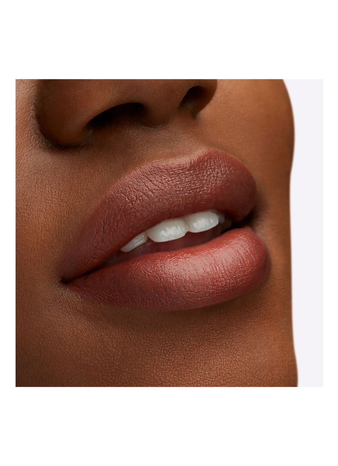 M·A·C Lustreglass Sheer-Shine Lipstick - detail 7 posh pit