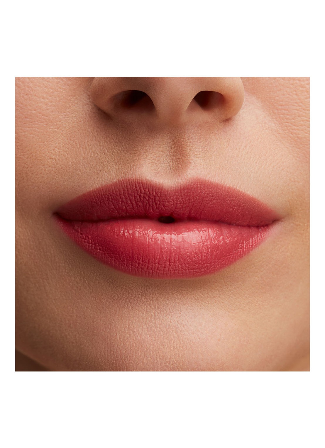 M·A·C Lustreglass Sheer-Shine Lipstick - detail 5 pigment of your imagination