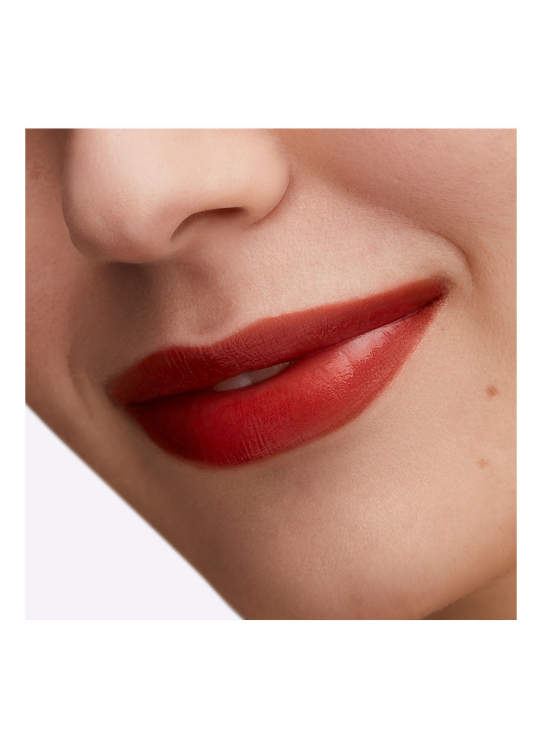 M·A·C Lustreglass Sheer-Shine Lipstick - detail 3 local celeb