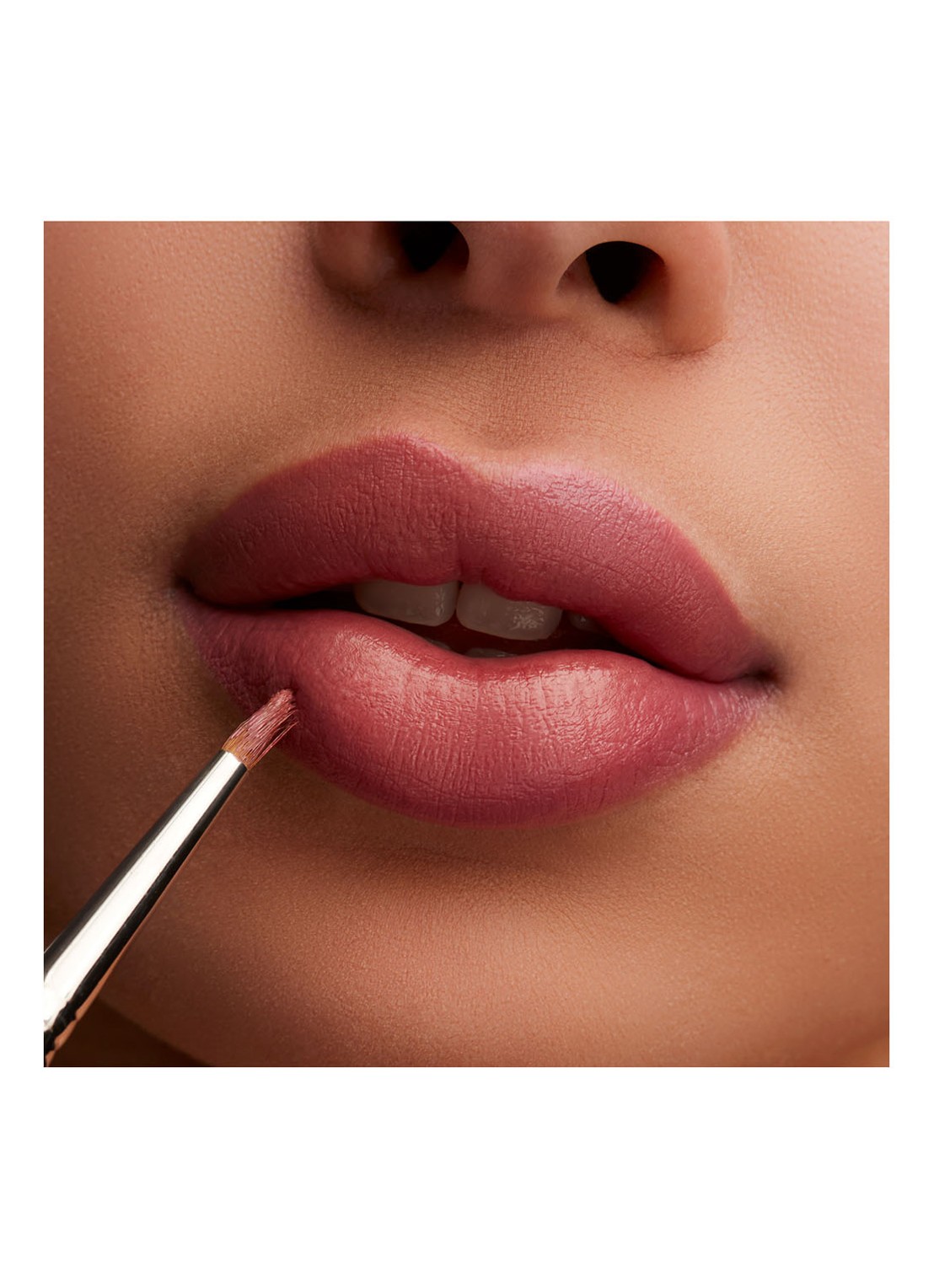 M·A·C Lustreglass Sheer-Shine Lipstick - detail 6 syrup
