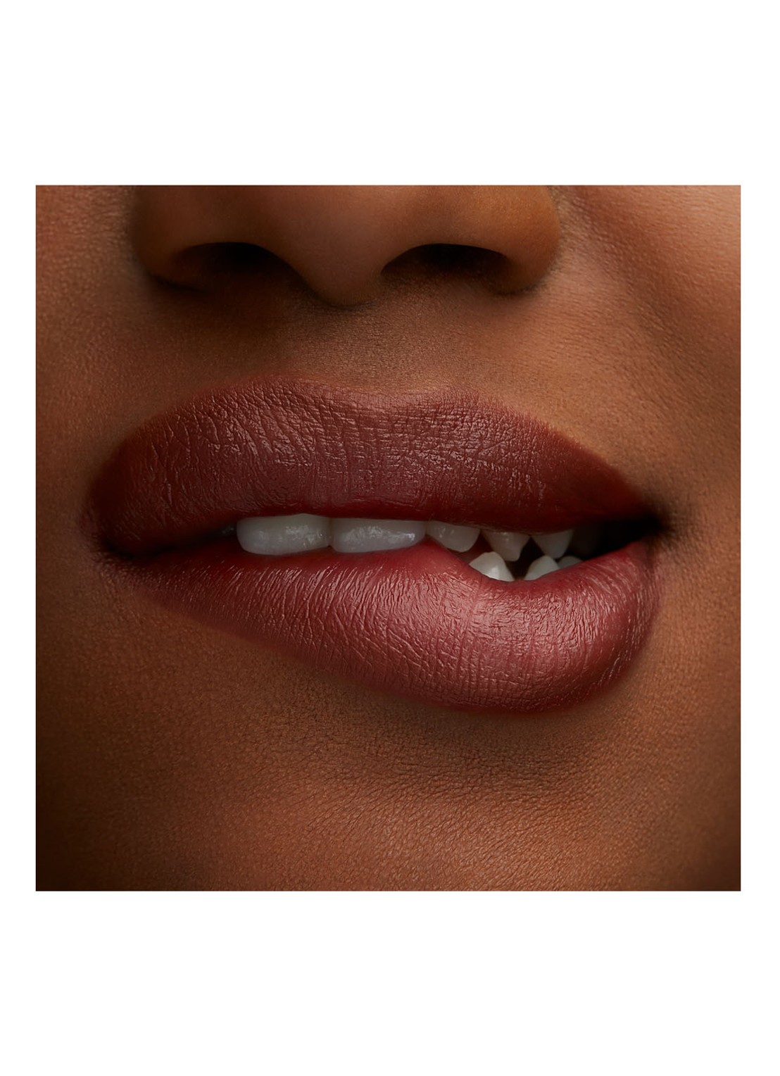 M·A·C Lustreglass Sheer-Shine Lipstick - detail 7 spice it up!