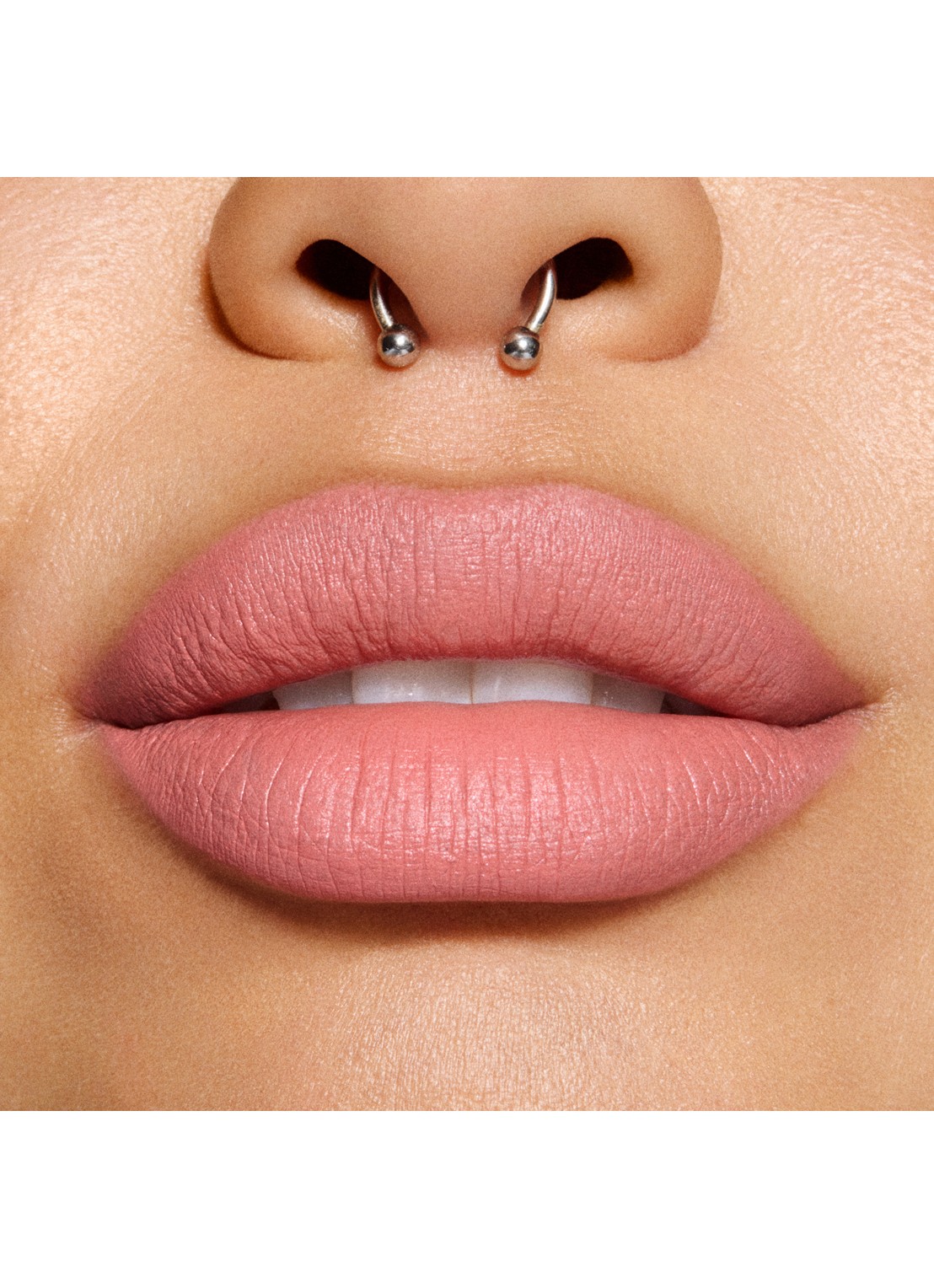 M·A·C MACximal Matte Lipstick - lipstick - detail 4 beige pink