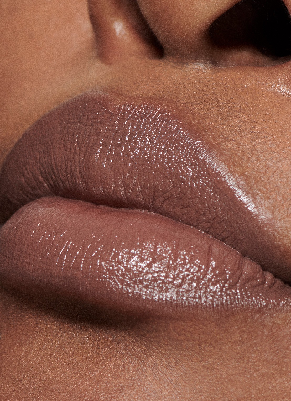 M.A.C Macximal Sleek Satin Lipstick - detail 3 stone
