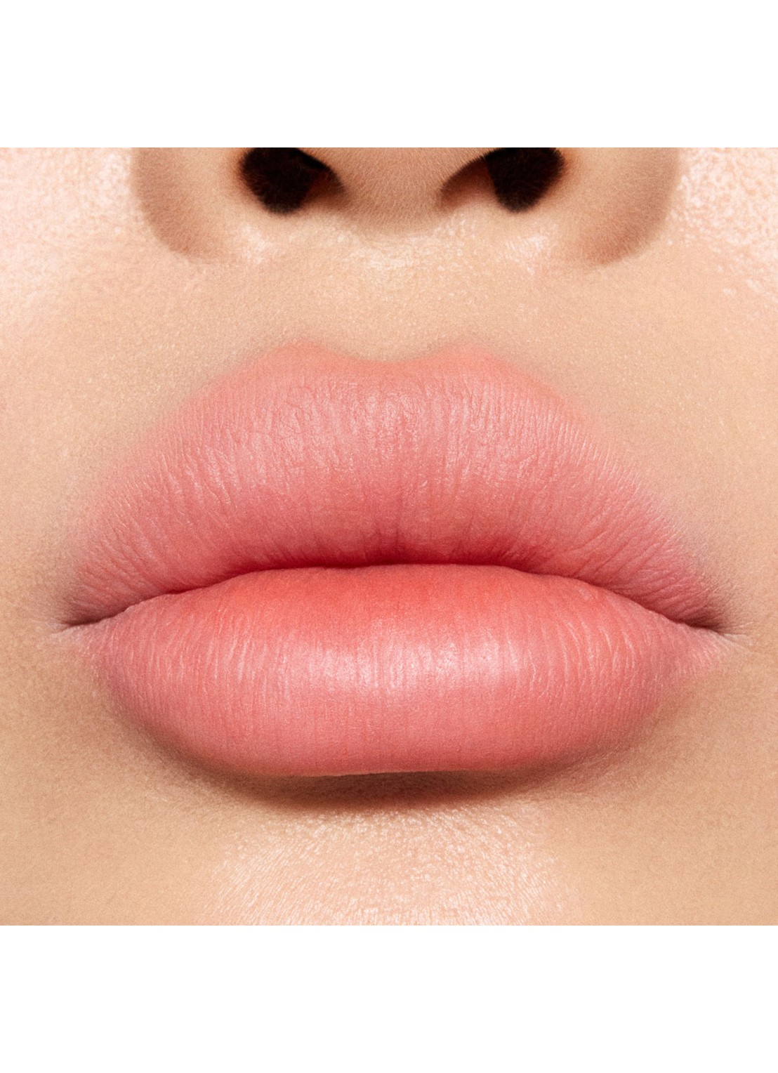 M·A·C Powder Kiss Hazy Matte Lipstick - detail 4 mull it over