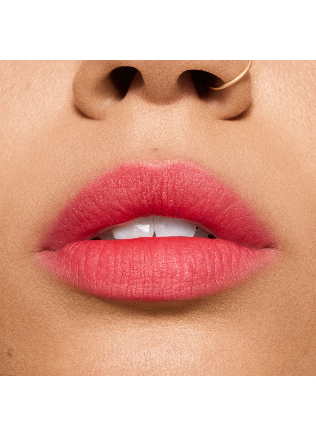 M·A·C Powder Kiss Hazy Matte Lipstick - detail 4 ruby new