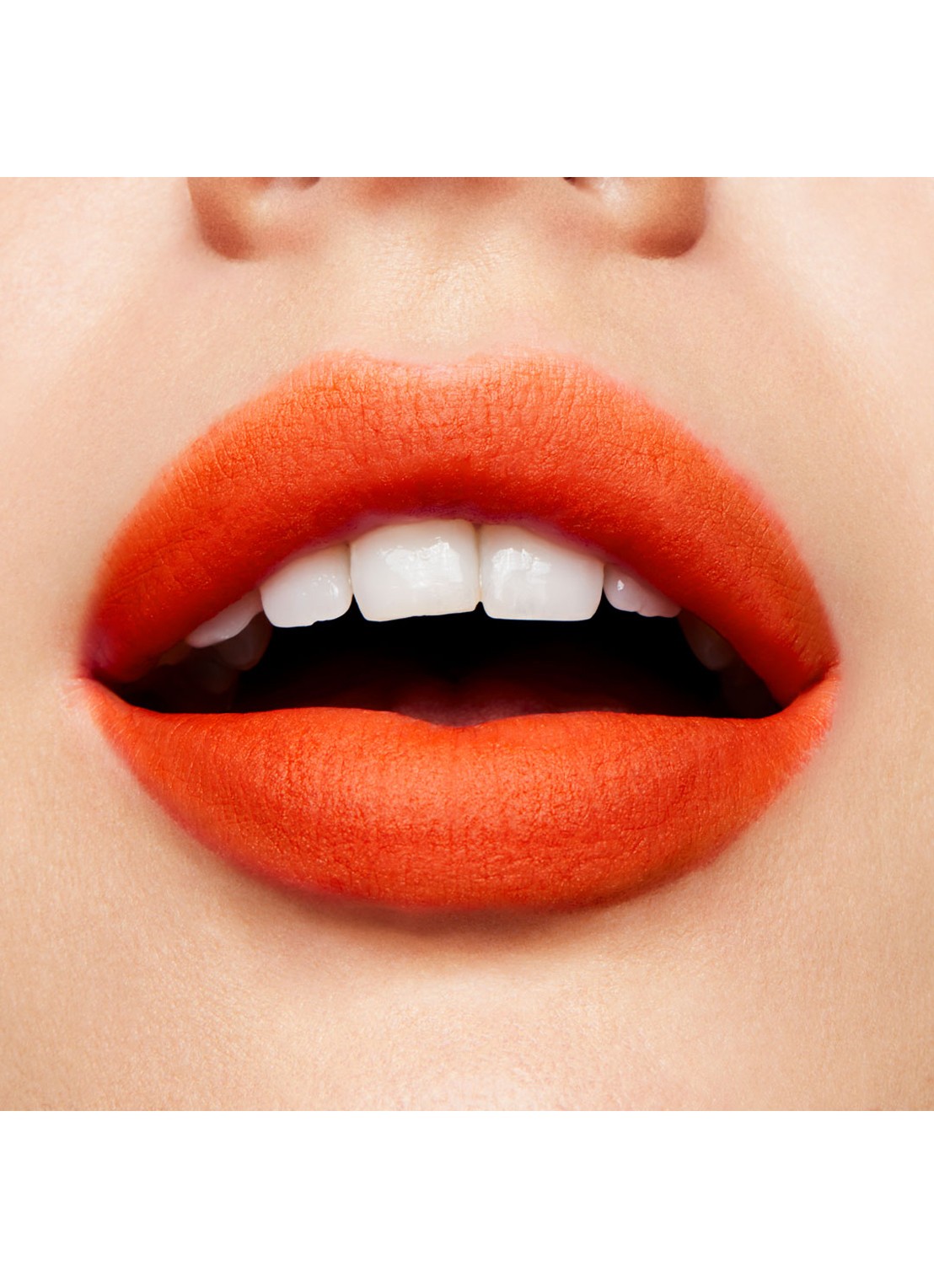 M·A·C Powder Kiss Lip + Cheek Mousse - lipstick - detail 4 resort season