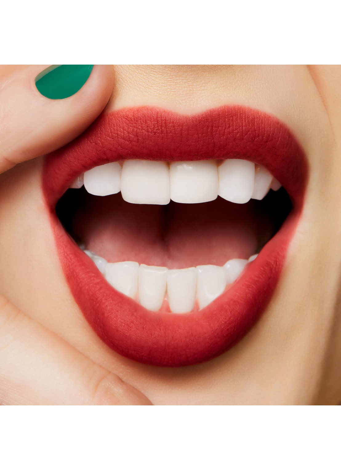 M·A·C Powder Kiss Lip + Cheek Mousse - lipstick - detail 4 fashion emergency