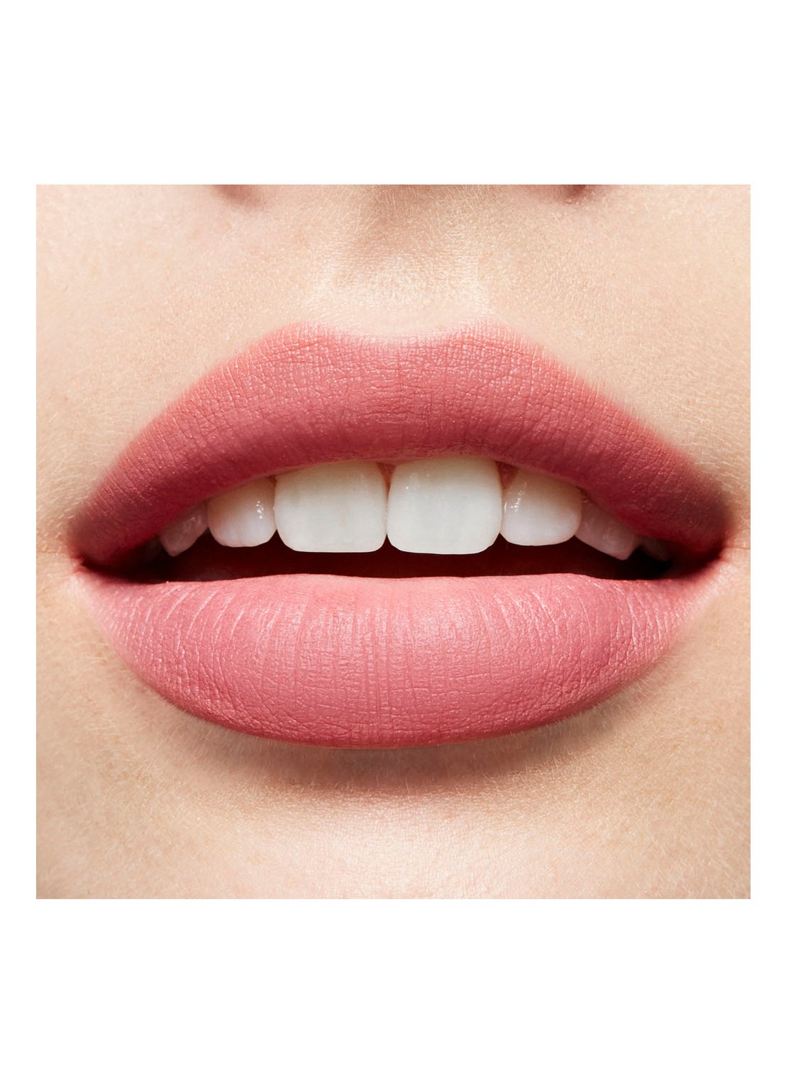 M·A·C Powder Kiss Lipstick - detail 3 sultriness
