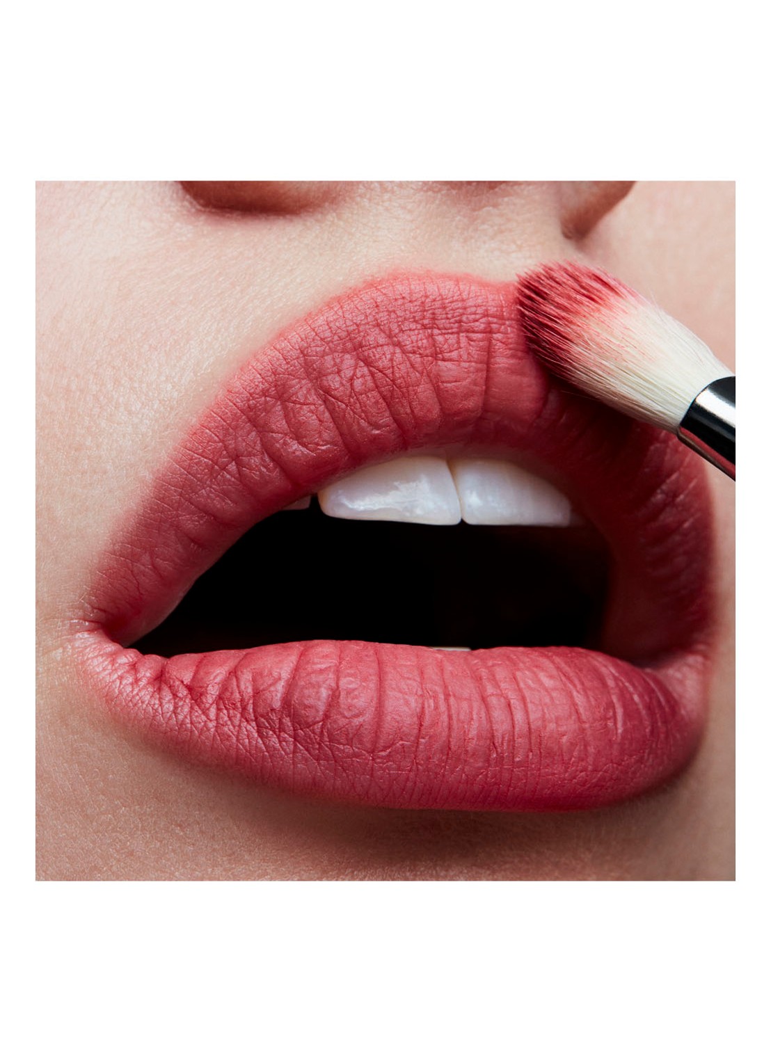 M·A·C Powder Kiss Lipstick - voorkant 6 stay curious