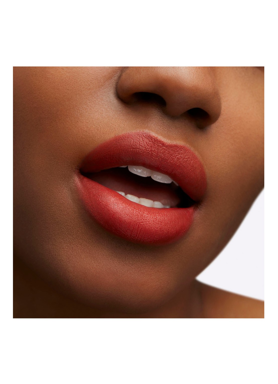 M·A·C Powder Kiss Liquid Lipcolour - liquid lipstick - detail 6 steenrood