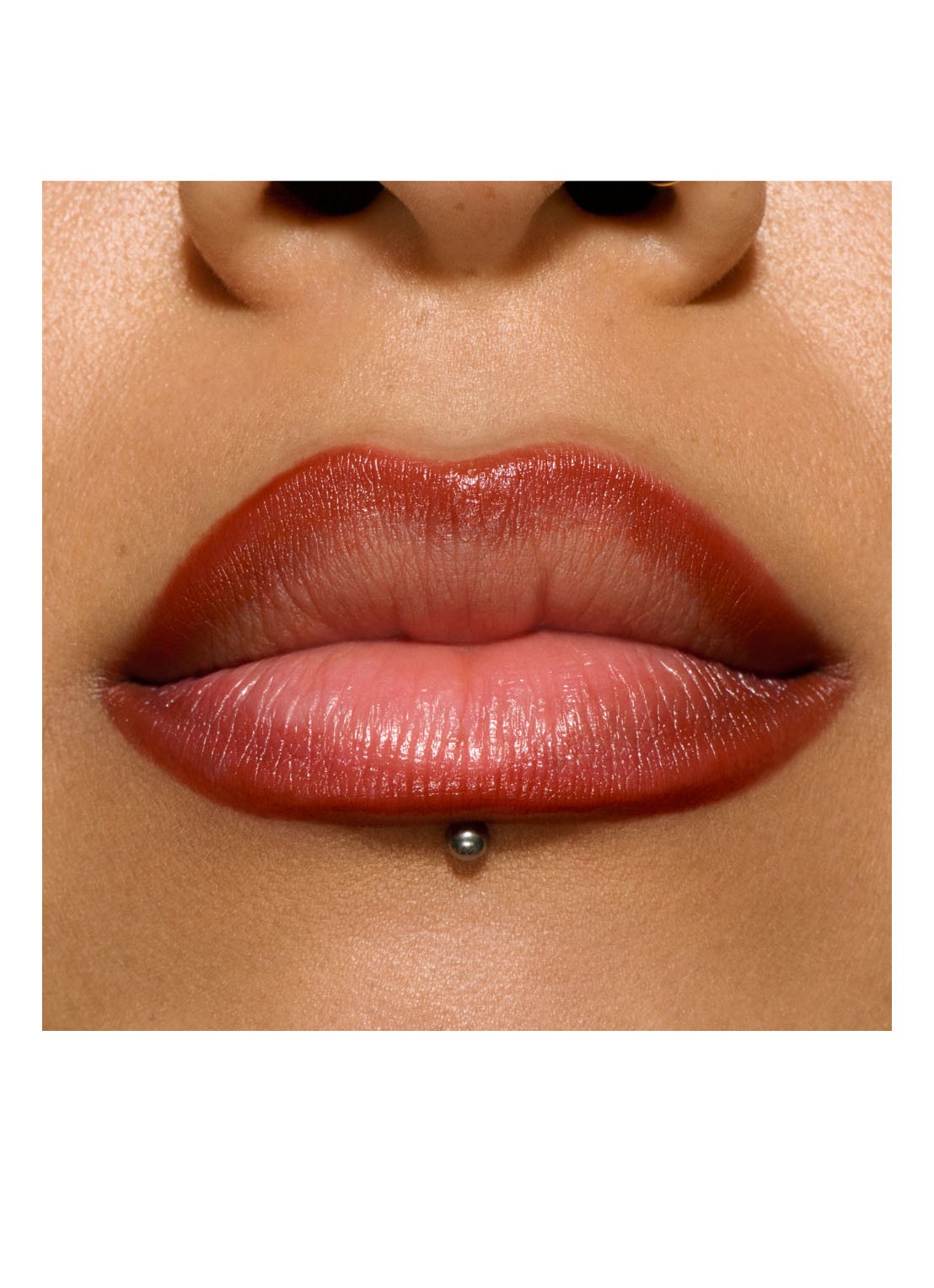 M·A·C Powder Kiss Velvet Blur Slim Stick - Limited Edition lipstick - detail 4 marrakesh