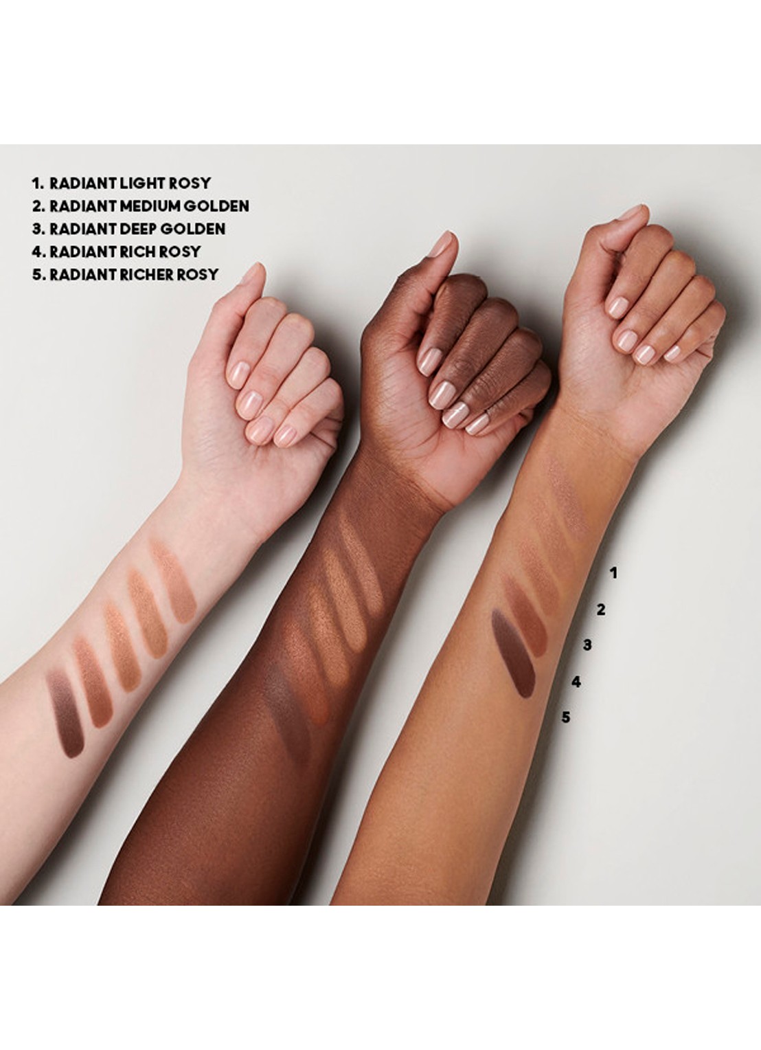 M·A·C Skinfinish Sunstruck Bronzer - detail 4 zwart