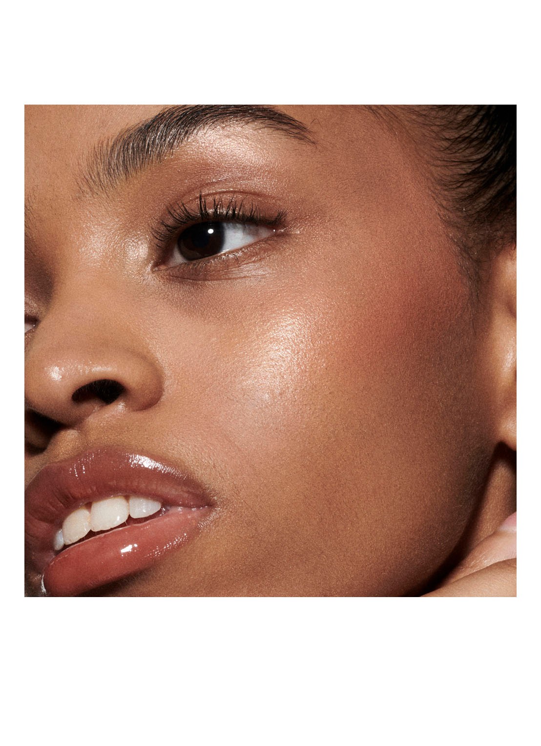 M·A·C Strobe Beam Liquid Blush - vloeibare blush - detail 2 02 starlite