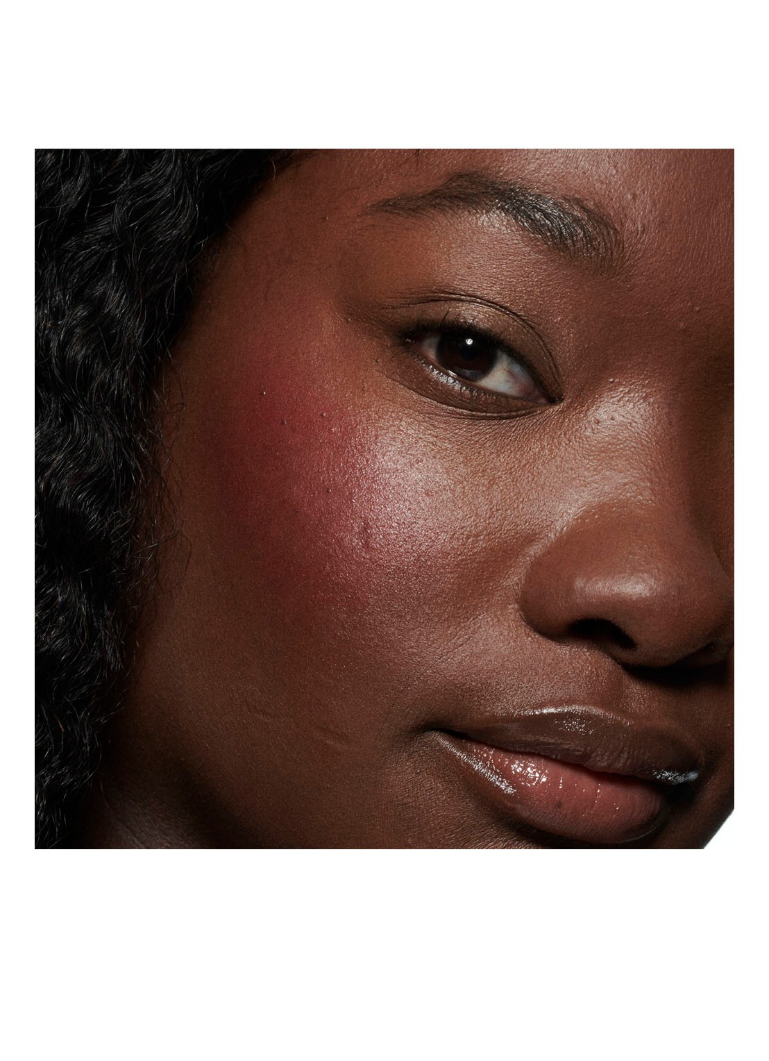 M·A·C Strobe Beam Liquid Blush - vloeibare blush - detail 2 08 good vibes