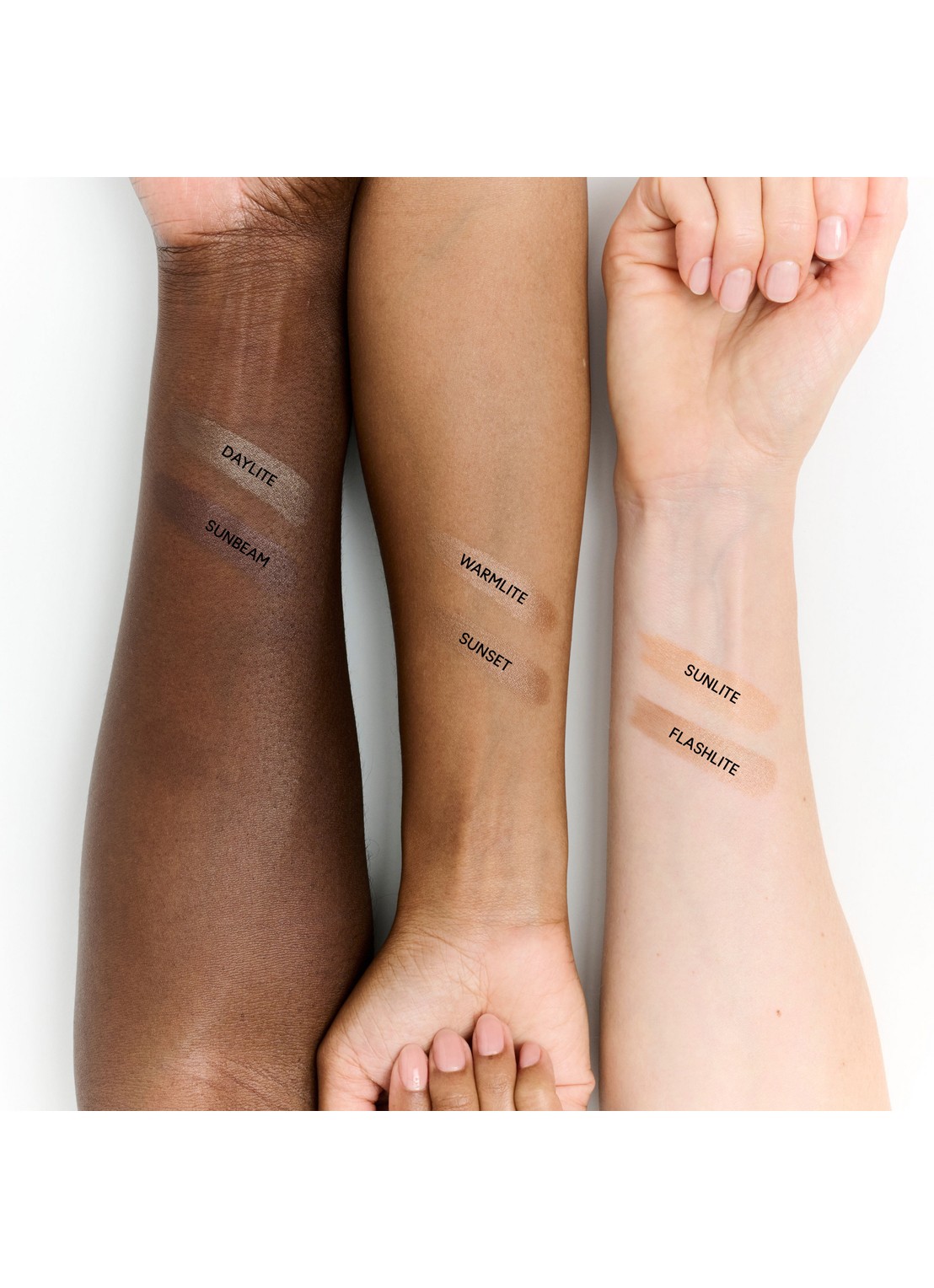 M·A·C Strobe Beam Liquid Bronzelighter - highlighter  - detail 4 sunset