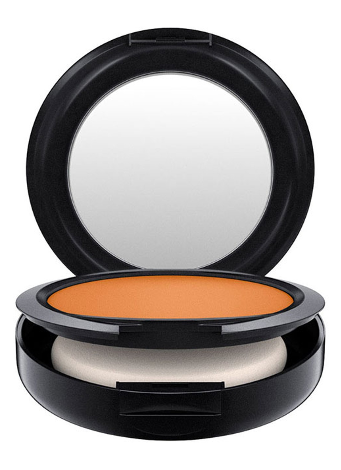 M·A·C Studio Fix Powder Plus Foundation - voorkant nc47